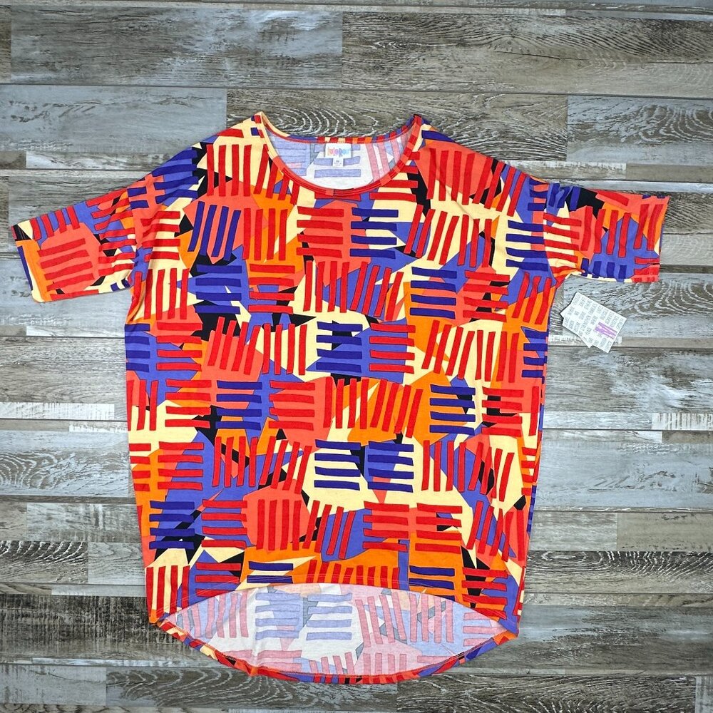 NWT Lularoe Irma top M colorful short sleeve
